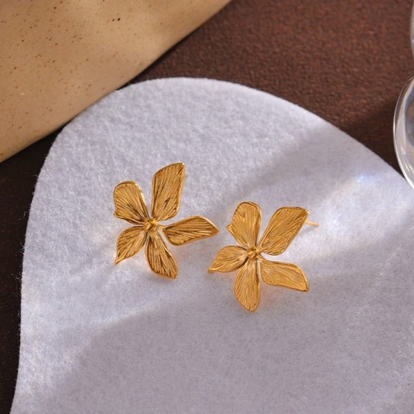 Brinco Dourado Flor