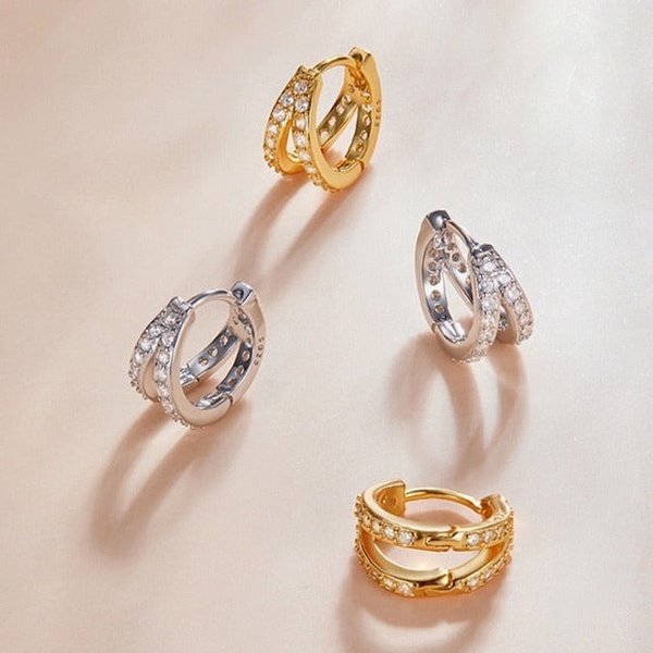 Brinco de Argola Dupla com Zircônia