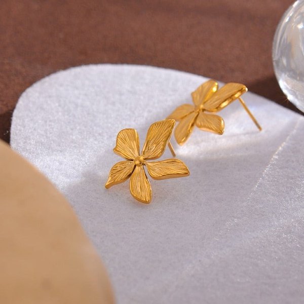 Brinco Dourado Flor