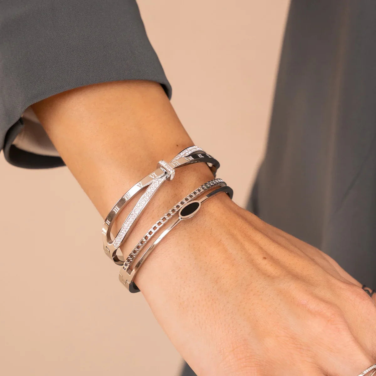 Bracelete Romano com Zircônia 18K
