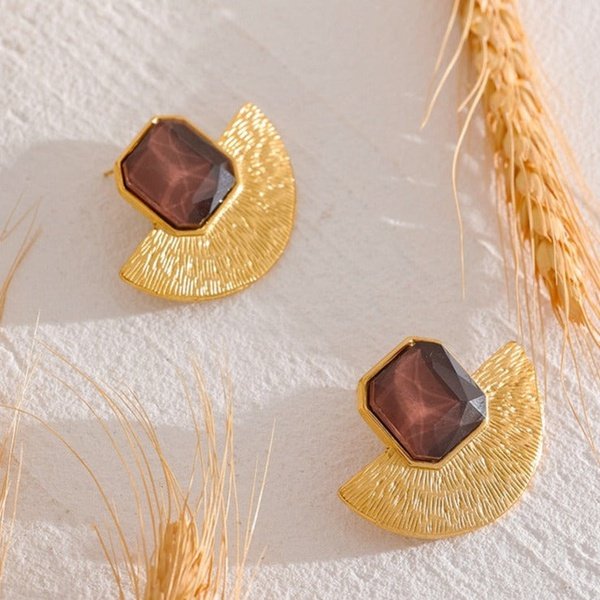 Brinco Dourado Meio Círculo
