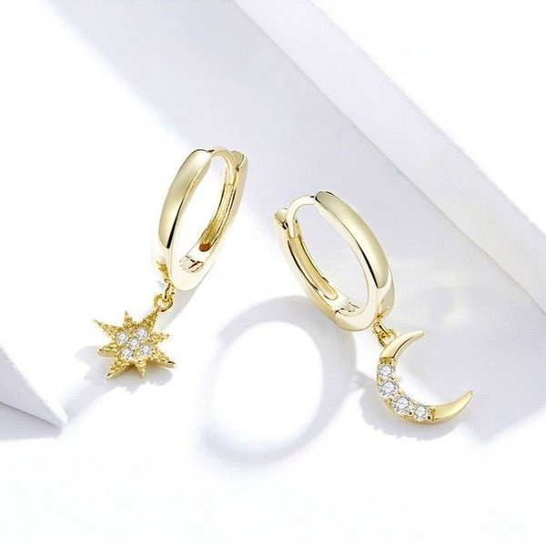 Brinco Lua e Estrela Banhado a Ouro 18K