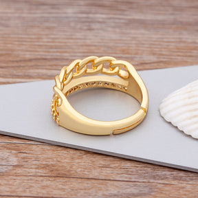 Anel Dourado com Zircônias Ajustável