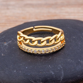 Anel Dourado com Zircônias Ajustável