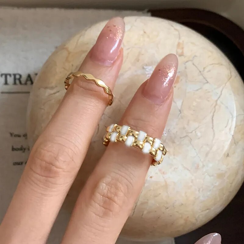 Anel Dourado Treliça Ajustável