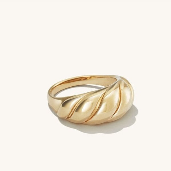 Anel Dourado Torcido