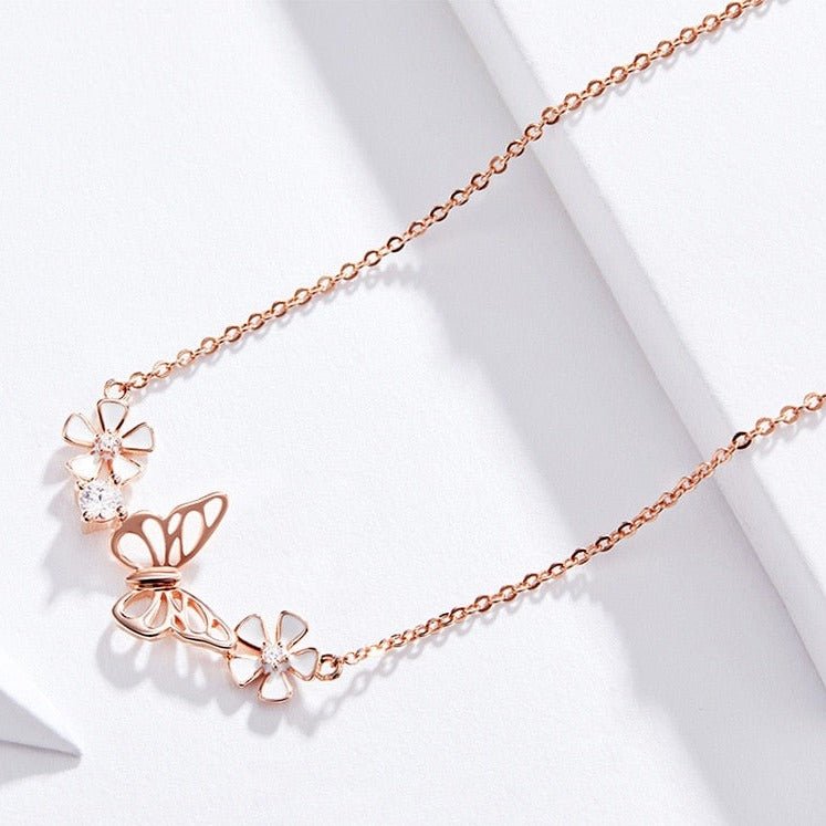 Colar Borboleta e Flor Rose Gold